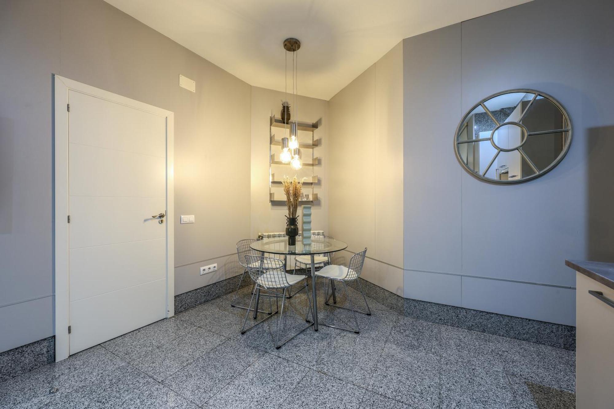Ap Embajadores Ii Apartment